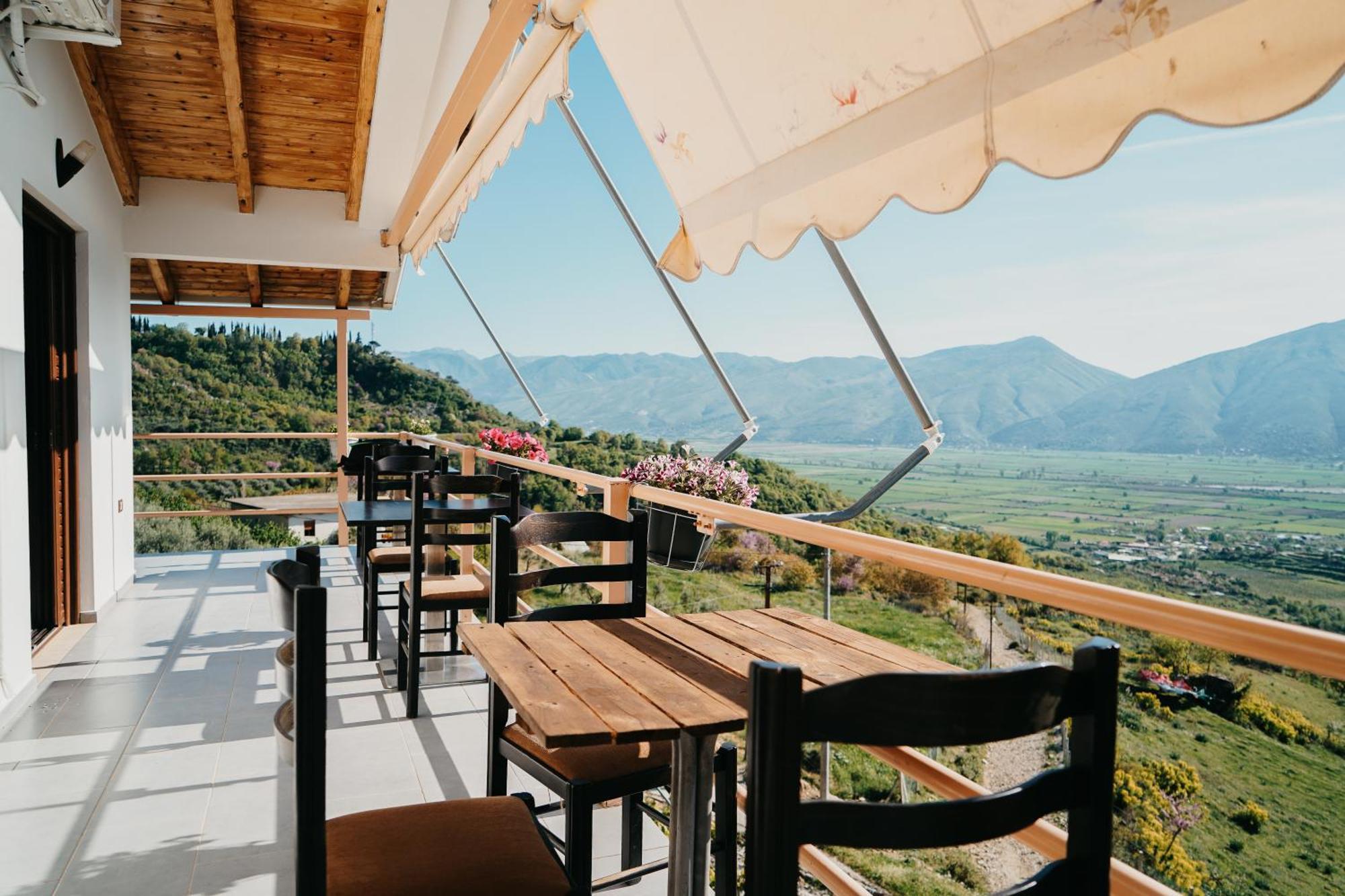 Bujtina Anlu Hotel Nepravishte Bagian luar foto